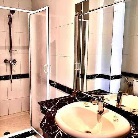 Sab 8 - Amazing View. 2 Bedrooms In Front Of The Mosque Hassan. Perfect Location الدار البيضاء المظهر الخارجي الصورة